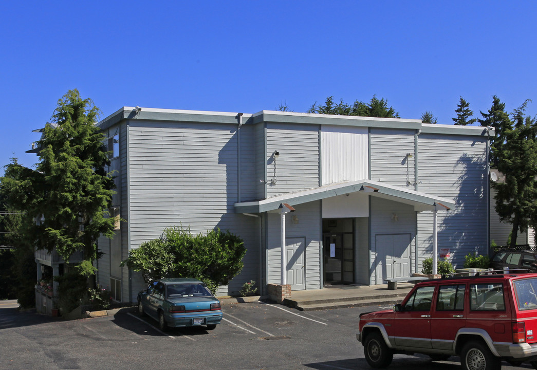 Beverly Cameron Apartments in Everett, WA - Building Photo