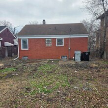 1308 E 6th Ave in Gary, IN - Building Photo - Building Photo