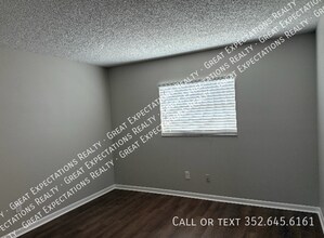 137 SE 13th Ave in Ocala, FL - Building Photo - Building Photo