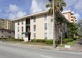 1400 Douglas Rd Apartments