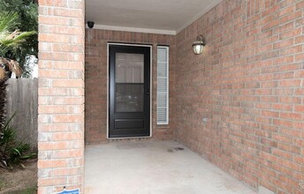 21036 Morgans Choice Ln in Pflugerville, TX - Foto de edificio - Building Photo