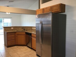 65074 Lagoon Forest Dr in Yulee, FL - Building Photo - Building Photo