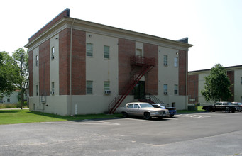 Jefferson Manor Apartments in Suffolk, VA - Building Photo - Other