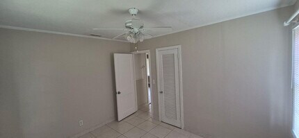 1955 41st Ave in Vero Beach, FL - Building Photo - Building Photo
