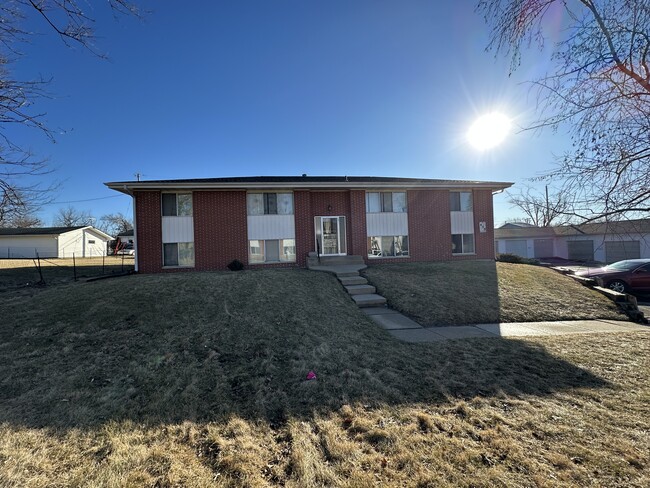 475 5th Ave in Marion, IA - Building Photo - Building Photo