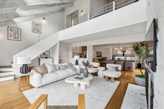 1837 Centro W St, Unit 4_250 in Tiburon, CA - Building Photo - Building Photo