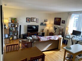 244-246 S 21st St in Philadelphia, PA - Building Photo