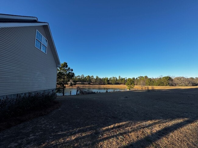 1008 Atlantic Coast Blvd in Batesburg-leesville, SC - Building Photo - Building Photo