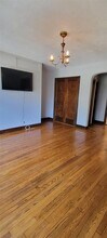 164-02 33rd Ave in Queens, NY - Building Photo - Building Photo