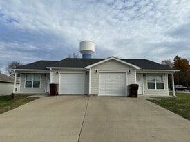 9029 Landon Ln, Unit 9031 in Richmond, KY - Building Photo