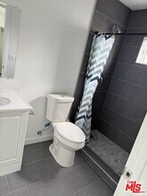 6644 Irvine Ave in Los Angeles, CA - Building Photo - Building Photo