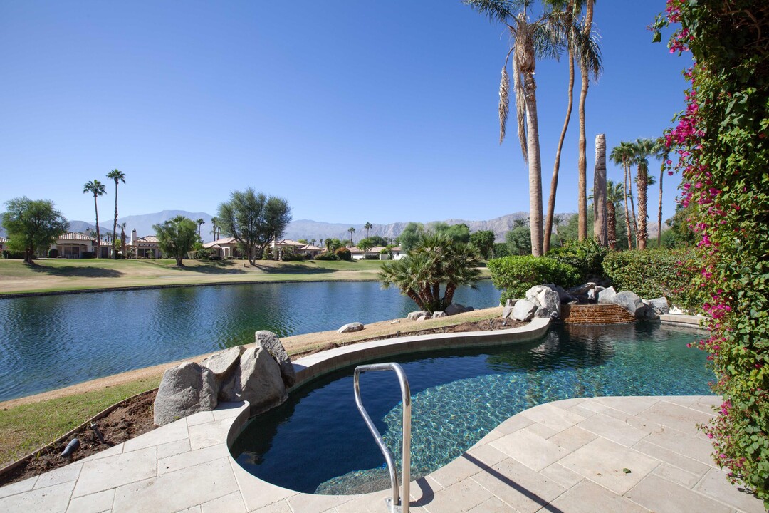 78665 Descanso Ln in La Quinta, CA - Building Photo