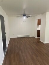 435 S Lincoln Ave in Barnesville, OH - Building Photo - Building Photo
