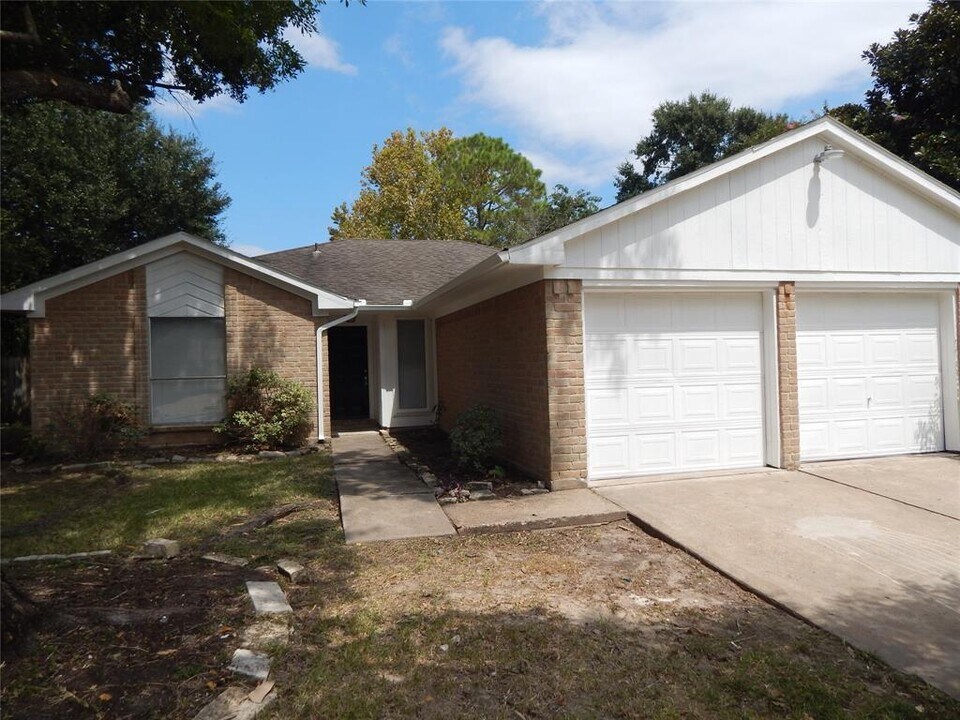 22710 Lost Canyon Dr in Katy, TX - Building Photo