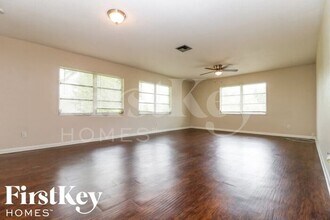 109 Richmond Ave S in Lehigh Acres, FL - Foto de edificio - Building Photo
