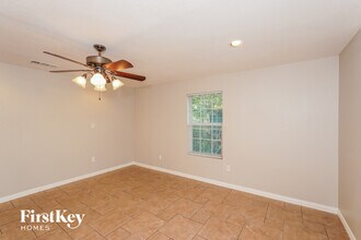 916 Meadow Park Dr in White Settlement, TX - Building Photo - Building Photo