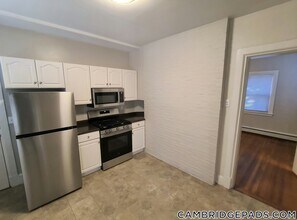 63 Dana St in Cambridge, MA - Building Photo - Building Photo