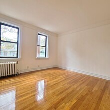 321 79th St in North Bergen, NJ - Building Photo - Building Photo