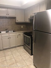 3335 O'Neal Ln in Baton Rouge, LA - Building Photo - Building Photo