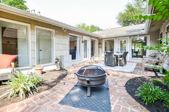 5421 Pagewood Ln in Houston, TX - Building Photo - Building Photo