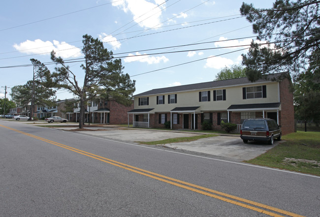 4755-4793 Lambs Rd in Charleston, SC - Building Photo - Building Photo