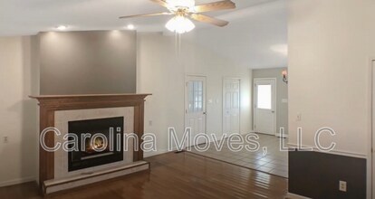 313 Kilt Ct in Boiling Springs, SC - Building Photo - Building Photo