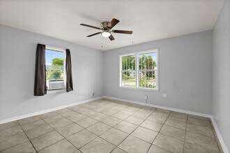 626 Magnolia Ave in Daytona Beach, FL - Building Photo - Building Photo