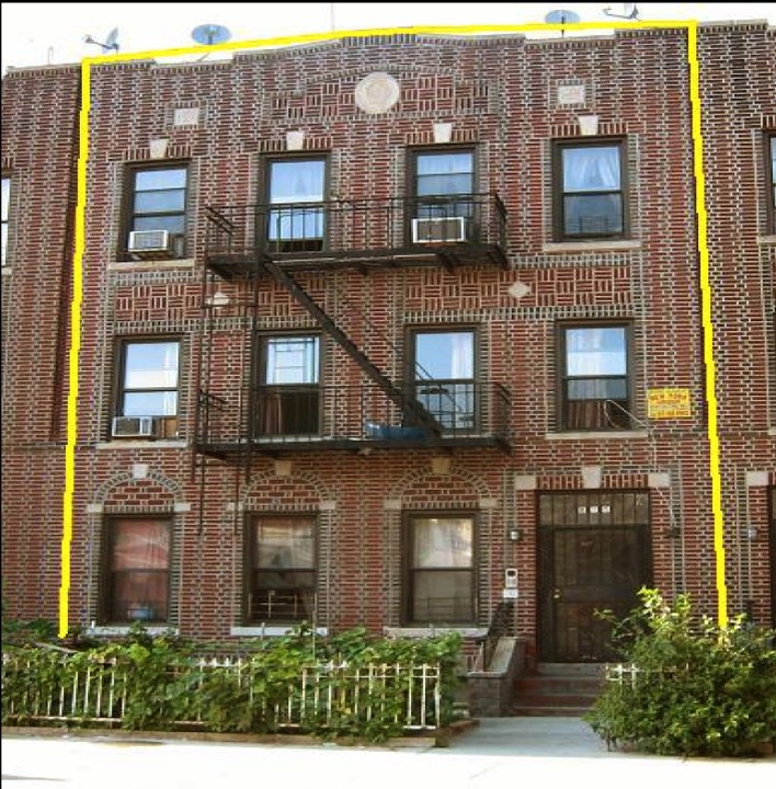 815 Avenue C in Brooklyn, NY - Building Photo