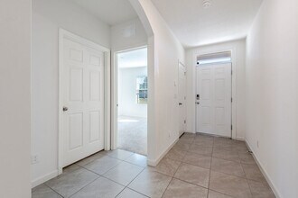 3202 SW Martin St in Port St. Lucie, FL - Building Photo - Building Photo