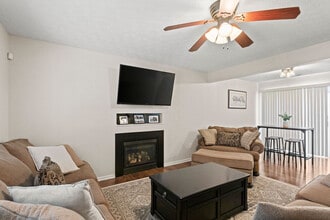 4259 Shortleaf Ln in Grove City, OH - Building Photo - Building Photo