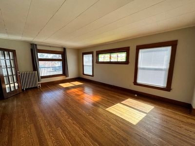 2551 Eastern Ave SE in Grand Rapids, MI - Foto de edificio - Building Photo