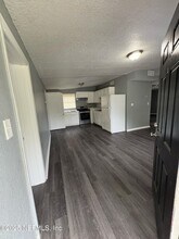 2540 Spirea St in Jacksonville, FL - Building Photo - Building Photo