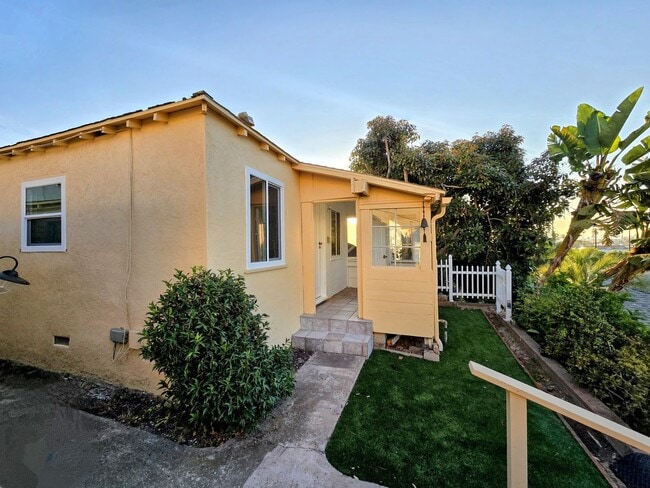 property at 4661 Newport Ave