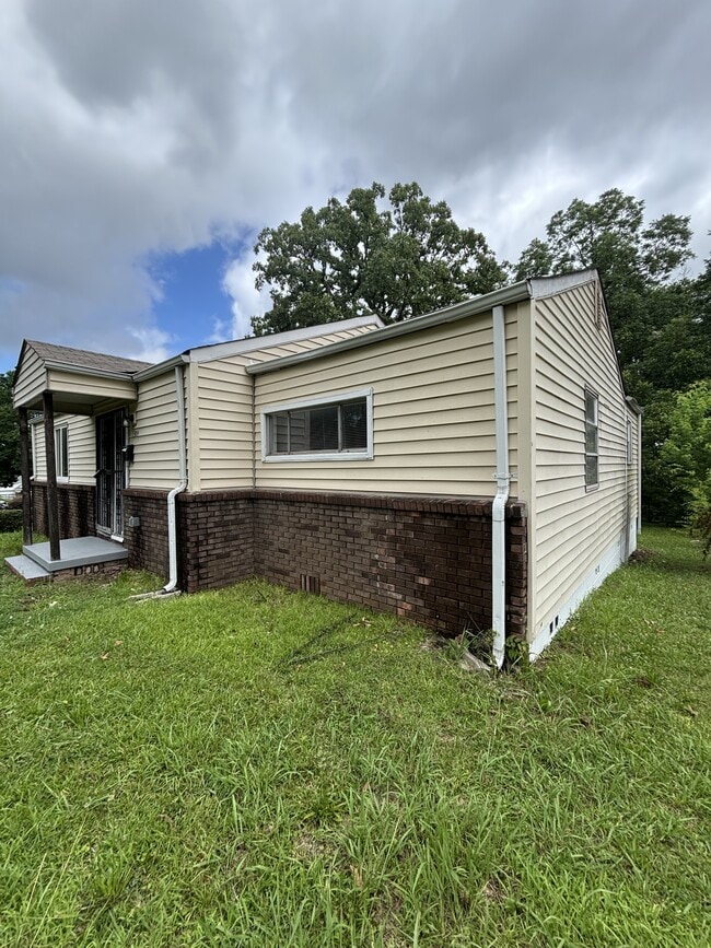 1300 33rd St Ensley in Birmingham, AL - Building Photo - Building Photo