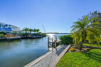 1334 Chesapeake Ave in Naples, FL - Building Photo - Building Photo
