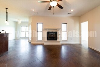 1320 Bird Song Dr in Conway, AR - Building Photo - Building Photo