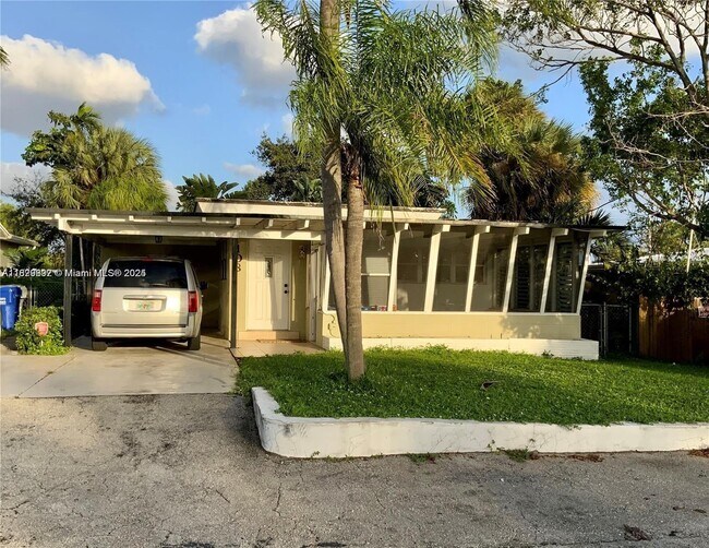 property at 108 SE 10th Ave