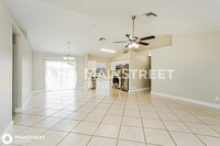 5140 27th St SW in Lehigh Acres, FL - Foto de edificio - Building Photo