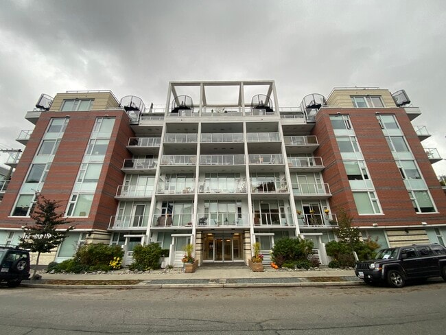 Building Photo
