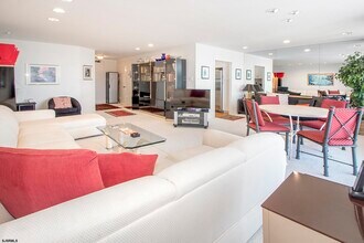 5000 Boardwalk in Ventnor City, NJ - Building Photo - Building Photo