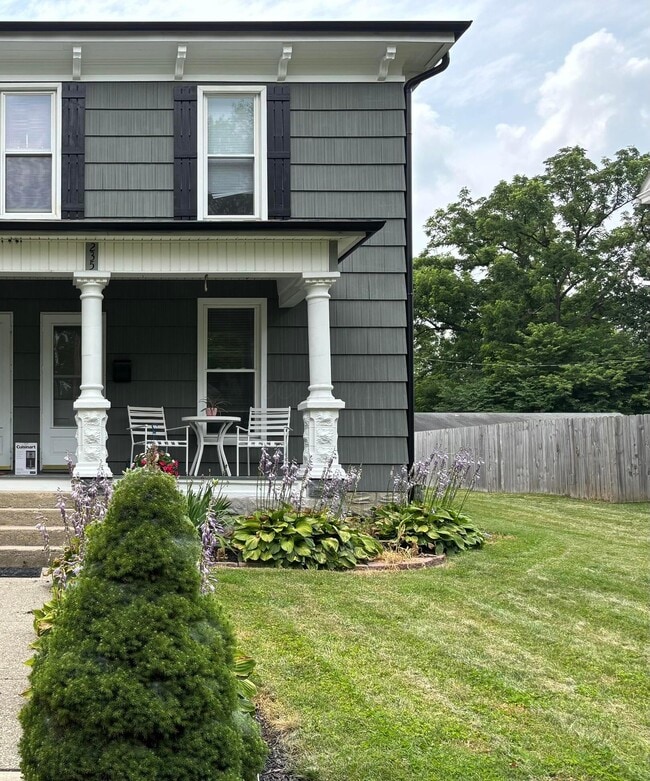 property at 235 N Washington St
