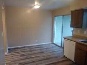 1724-1726 Potomac Ave in Ventura, CA - Building Photo - Building Photo