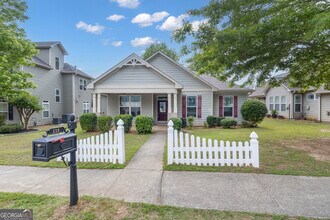 119 Creekside Way in Newnan, GA - Building Photo - Building Photo