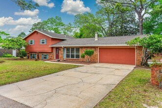 11 Birch Ave in Shalimar, FL - Building Photo - Building Photo