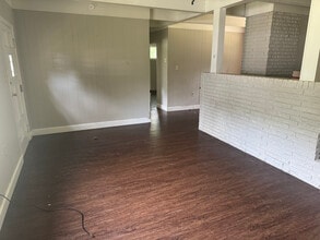 907 Hill N Dale Dr, Unit 907 in Tupelo, MS - Building Photo - Building Photo