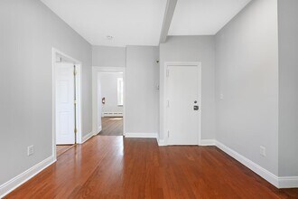 17 Crawford St in Jersey City, NJ - Building Photo - Building Photo