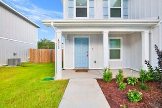4932 Valor Ct in Pace, FL - Building Photo - Building Photo