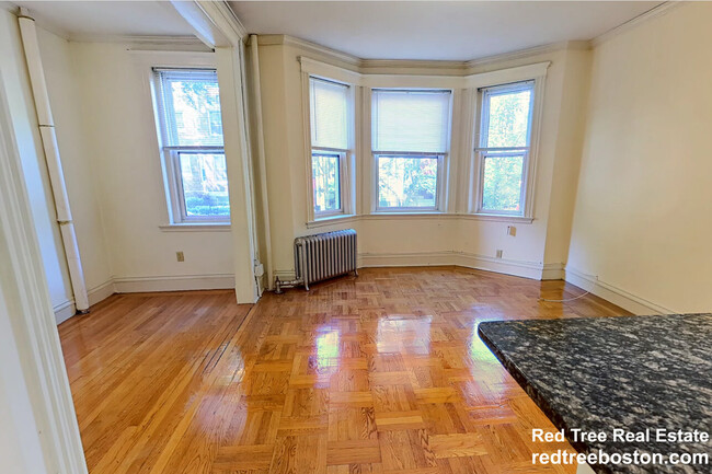 36 Queensberry St, Unit 1 in Boston, MA - Building Photo - Building Photo