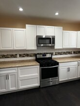 806 Garden St, Unit 3 in Hartford, CT - Building Photo - Building Photo
