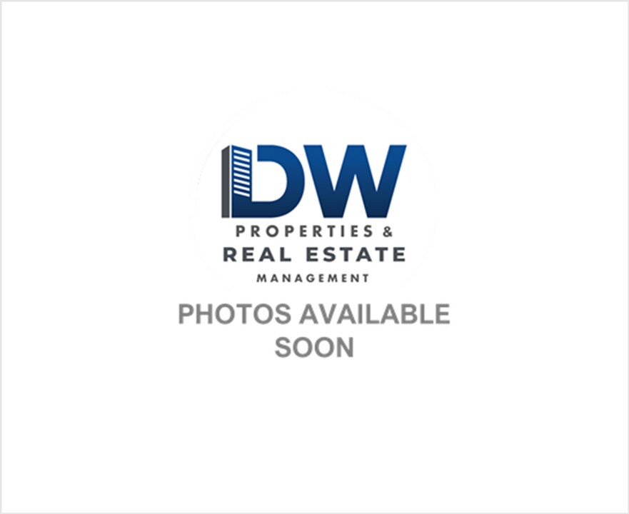 1109 4th Ave in Dodge City, KS - Building Photo